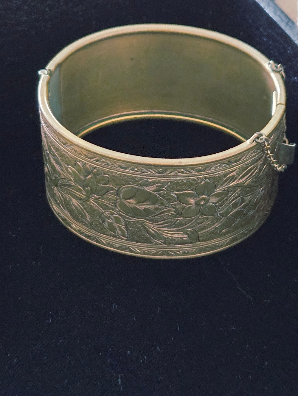 Vintage 1930's-1940's Wide Brass Hinged Art Nouveau Bangle SZ 5/6 Estate Find